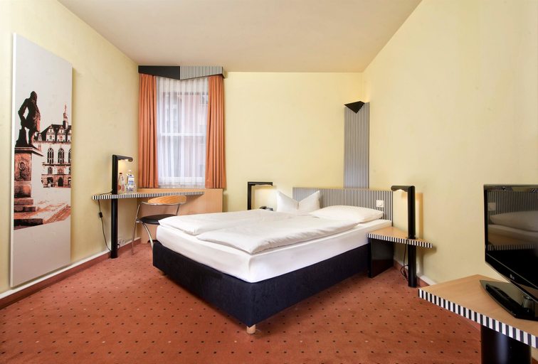 Bedroom 3, TRYP by Wyndham Halle, Halle (Saale)