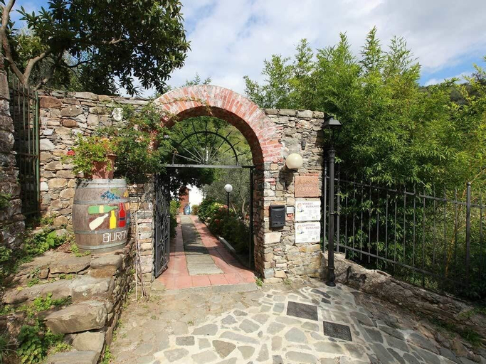 Exterior & Views 2, Agriturismo Buranco, La Spezia