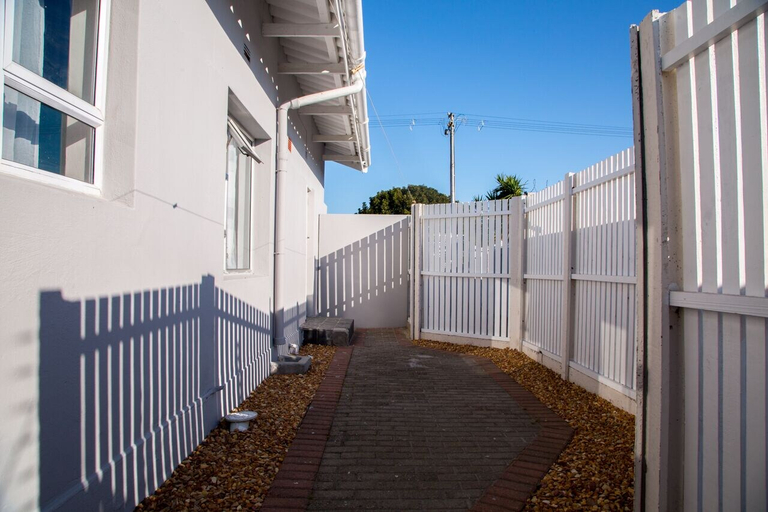 Exterior & Views 2, Annex Lodge, City of Cape Town