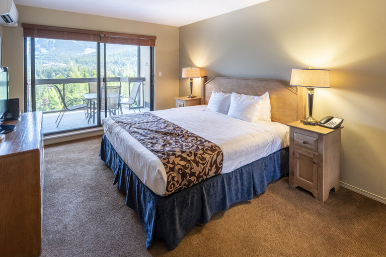 Bedroom 3, The Ironwood, Squamish-Lillooet