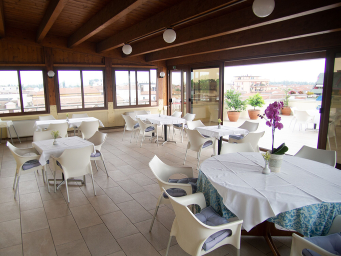 Food & Drinks 4, Hotel Tessarin, Rovigo