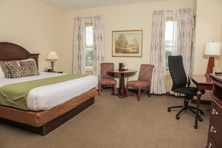 Bedroom 3, The Conwell Inn, Philadelphia