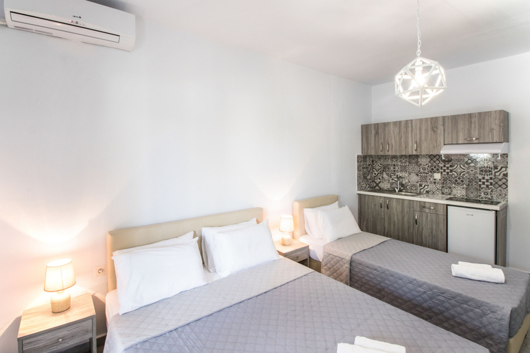 Bedroom 4, Pension Strawberry, Thessaly