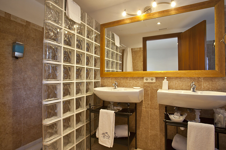 Bathroom 4, Agroturisme Na Martina, Baleares