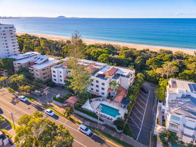 Exterior & Views 2, Beachcomber on the Spit, Maroochy - Mooloolaba