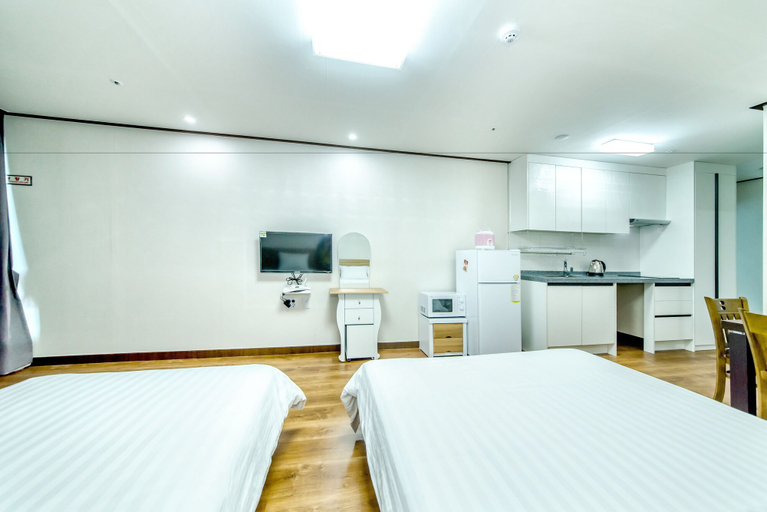 Bedroom 3, Rejina Pension, Seogwipo