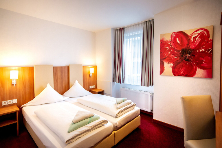 Bedroom 4, Hotel DomBlick, Köln