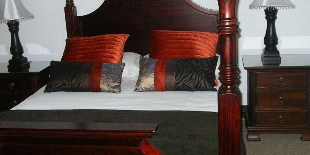 Room, Readman Lodge, Dr Kenneth Kaunda