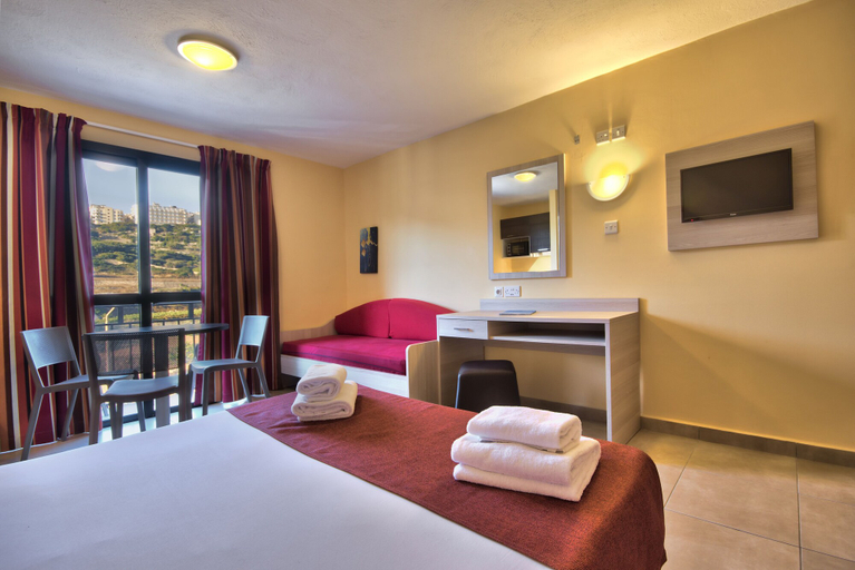 Bedroom 3, Luna Holiday Complex