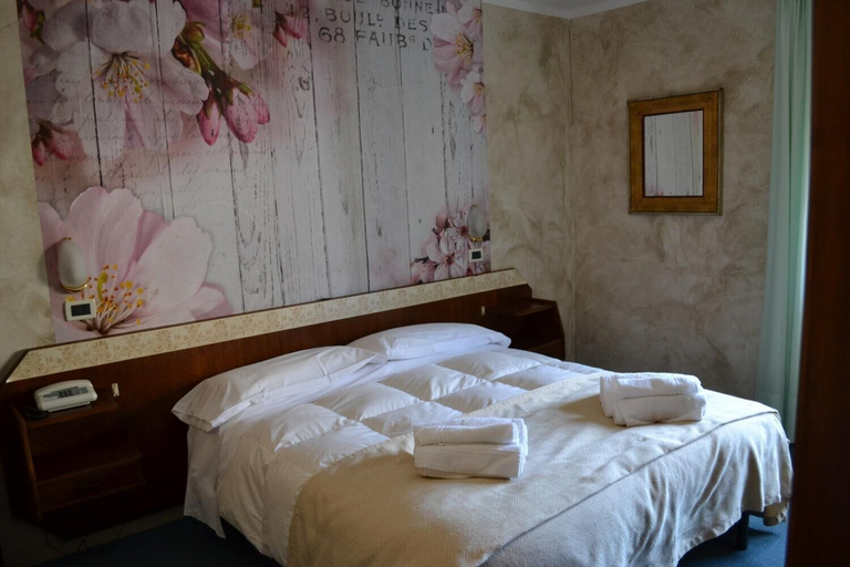 Bedroom 2, Hotel Rosa Serenella, Torino