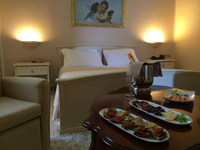 Bedroom 2, Hotel Castello dei Principi, Salerno