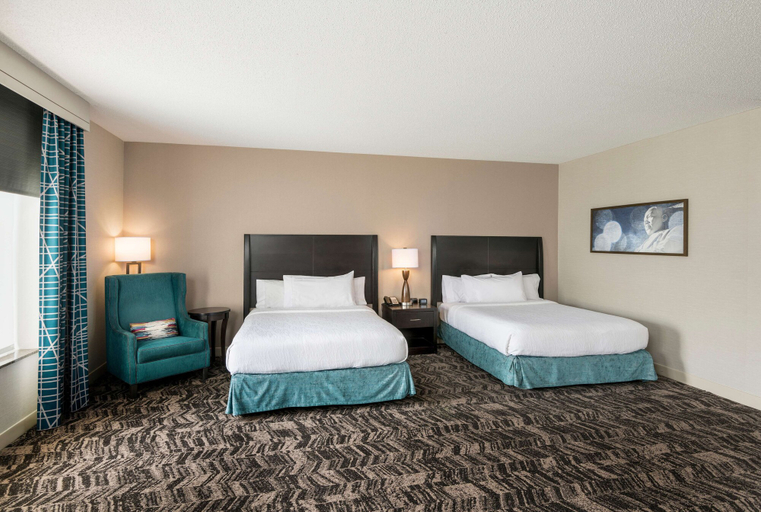 Bedroom 3, Hilton Garden Inn Silver Spring White Oak, Montgomery
