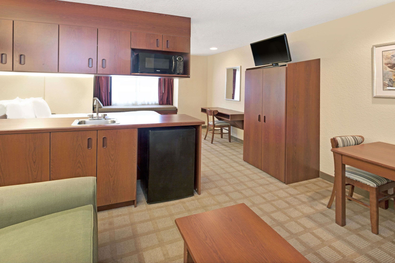 Bedroom 2, Microtel Inn & Suites by Wyndham Jasper, Pickens