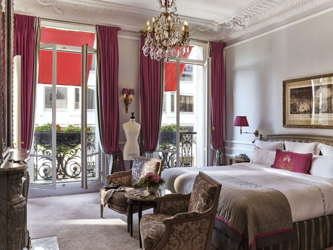 Bedroom 4, Hôtel Plaza Athénée - Dorchester Collection, Paris