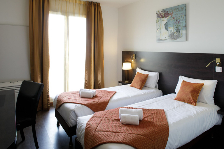 Bedroom 4, L'Epi Hotel, Eure-et-Loir