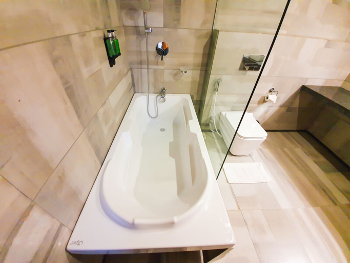 Bathroom 3, Enrise By Sayaji Pune, Pune