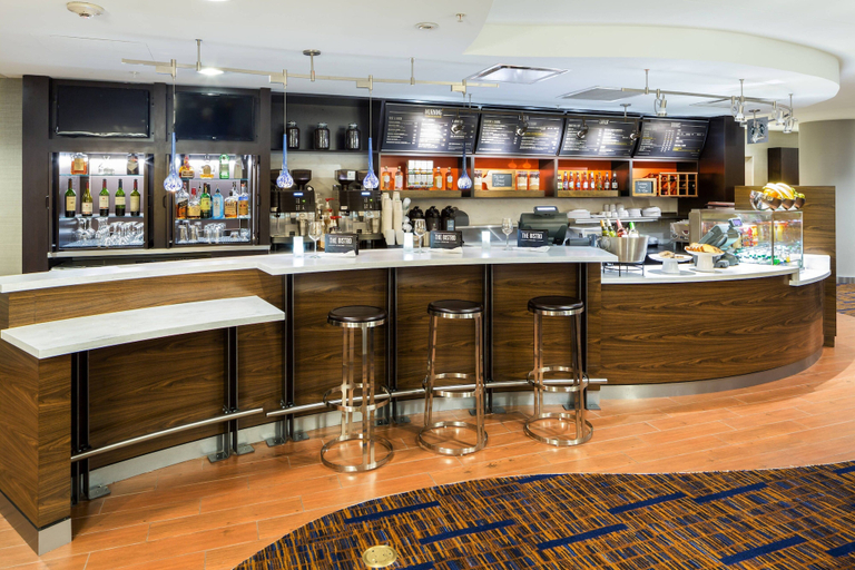 Food & Drinks 5, Courtyard by Marriott Houston by the Galleria, Houston