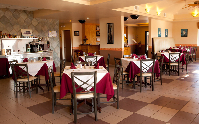 Food & Drinks 5, Hotel La Villa de San Quintin, Ensenada