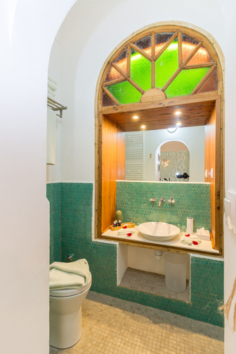 Bathroom 4, Dar Korsan, Rabat