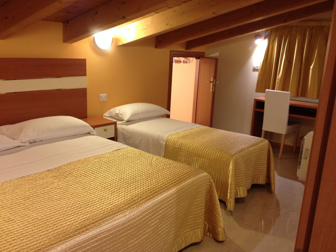 Bedroom 3, Hotel GF, Milano
