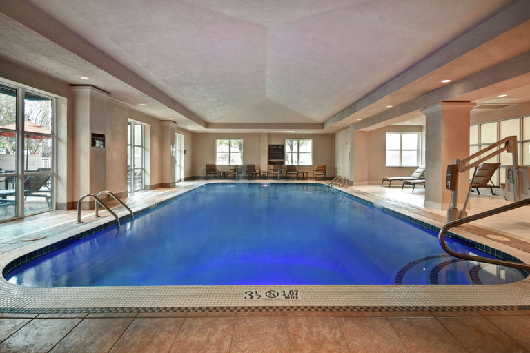 Sport & Beauty 2, Embassy Suites Little Rock, Pulaski