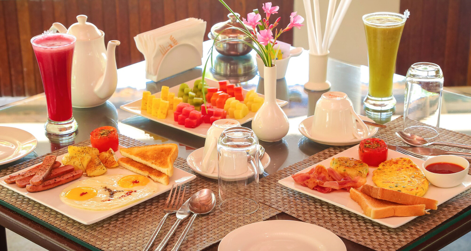 Food & Drinks 5, Tree of Life Grand Oak Manor, Binsar Wildlife Sanctuary, Bageshwar