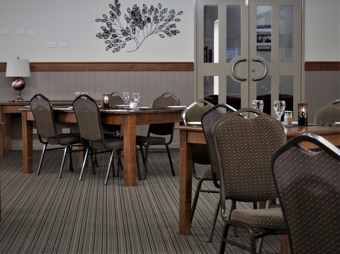 Food & Drinks 5, Pittsworth Motor Inn, Pittsworth
