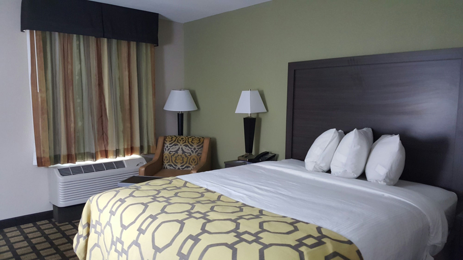 Bedroom 3, Baymont by Wyndham Clarksville, Montgomery