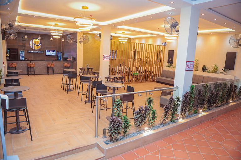 Food & Drinks 5, Park View Hotel, Accra