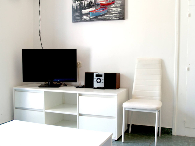 Others 5, Step Away From The Beach 1-bedroom Apartment Lolov, Preko