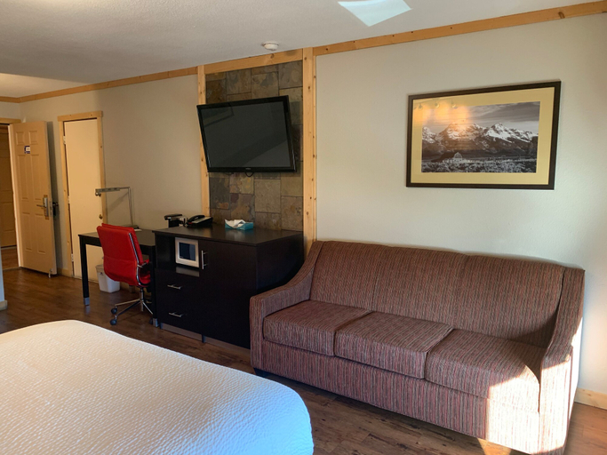 Bedroom 3, Americas Best Value Inn Wall, Pennington