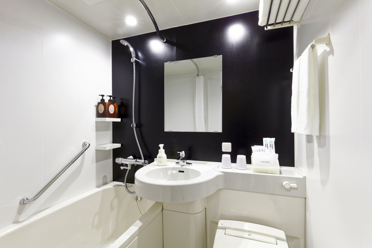 Bathroom 4, karaksa hotel Sapporo, Sapporo