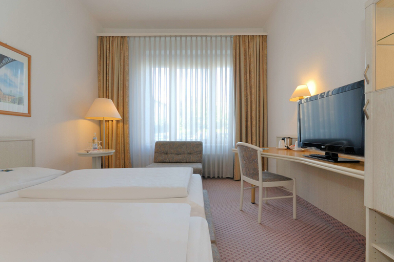 Bedroom 4, Hotel Stuttgart Sindelfingen City by Tulip Inn, Böblingen
