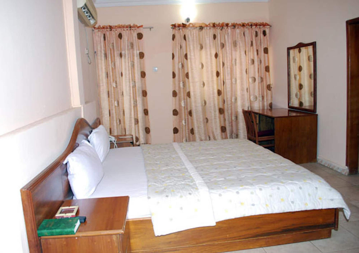Bedroom 2, Royal Marble Hotel, Ikpoba-Okha