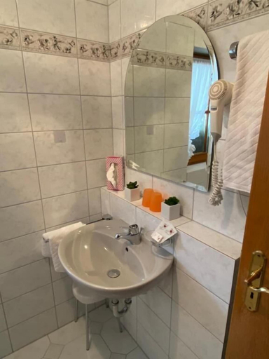 Bathroom 5, Haus Seehang Hotel Garni, Konstanz