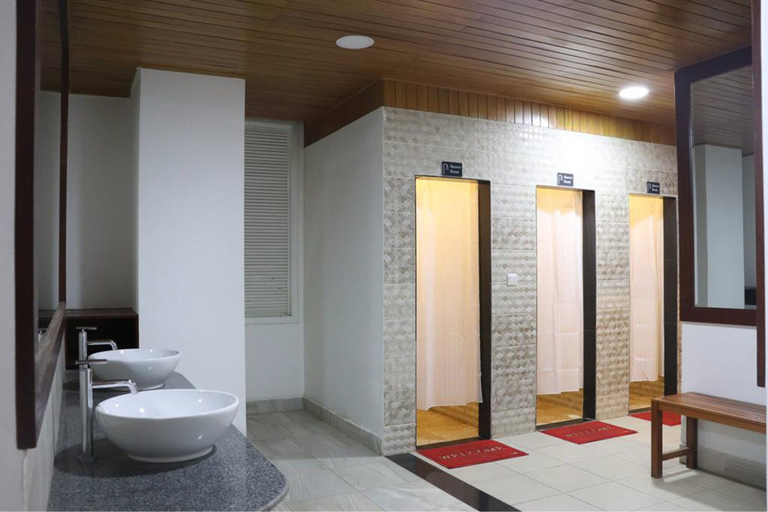 Bathroom 5, MekongView 2 CondoTel, Ruessei Kaev