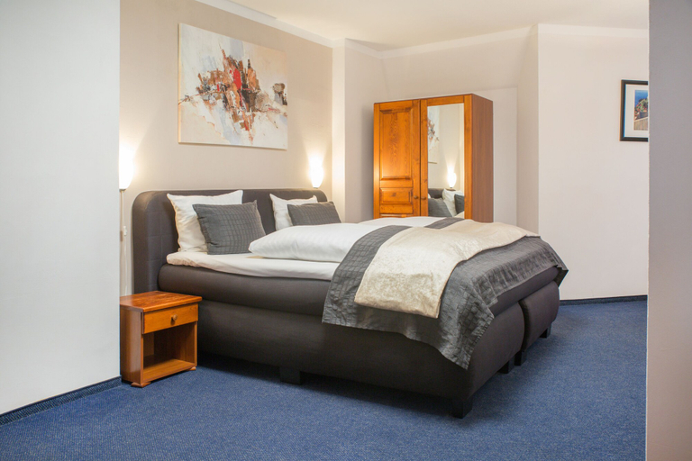 Bedroom 2, Hotel Nordig, Flensburg