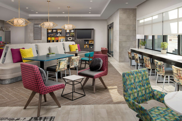 Food & Drinks 5, Home2 Suites by Hilton Denver Central Park, Denver