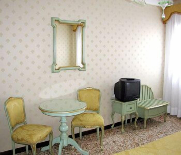 Others 4, Locanda Armizo, Venezia