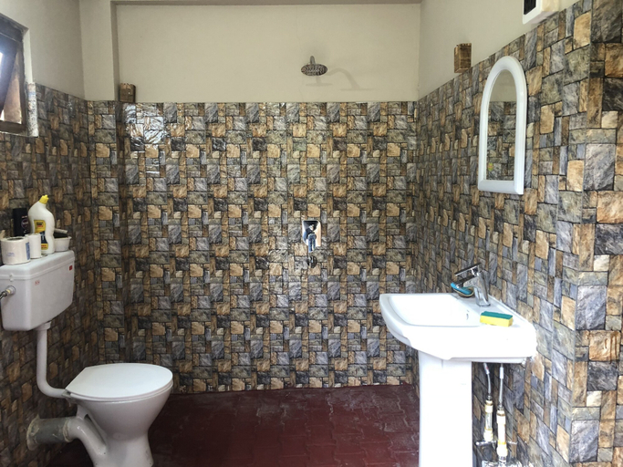 Bathroom 3, The Ugyen, Tsento