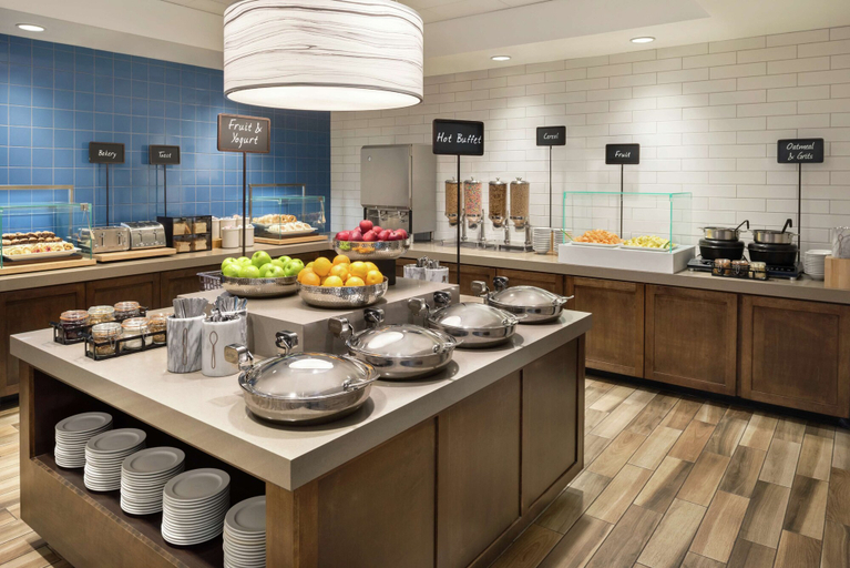 Food & Drinks 5, Embassy Suites by Hilton Atlanta Alpharetta, Fulton