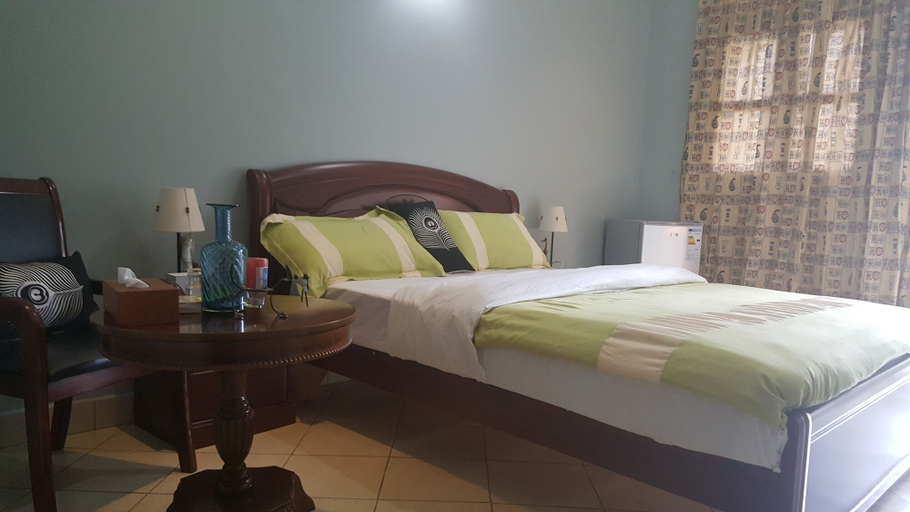 Bedroom 2, Phenicia Motel, Entebbe