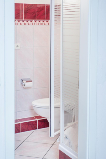 Bathroom 5, Hotel Nordig, Flensburg