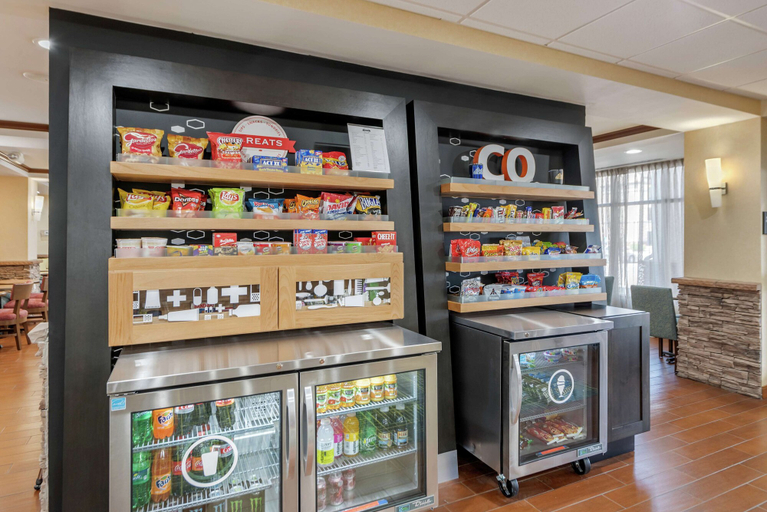 Food & Drinks 5, Hampton Inn Alamosa, CO, Alamosa