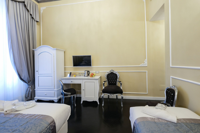Bedroom 5, B&B Kingsman, Florence