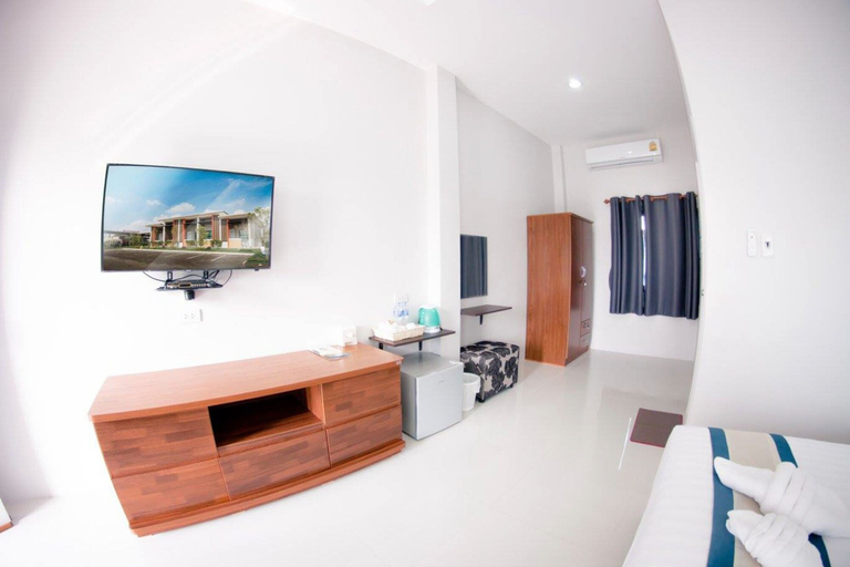 Bedroom 2, Smile Resort, Muang Buri Ram