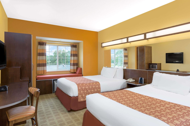Bedroom 3, Microtel Inn & Suites by Wyndham Greenville/University Medic, Pitt