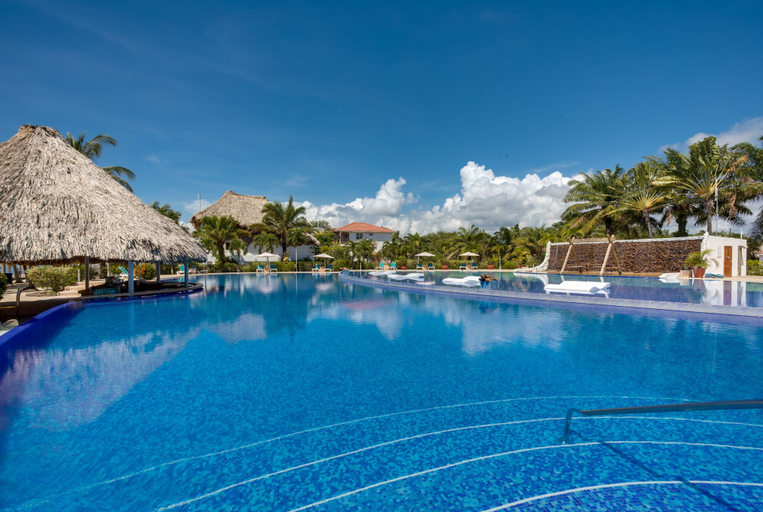 Sport & Beauty 2, Placencia Resort