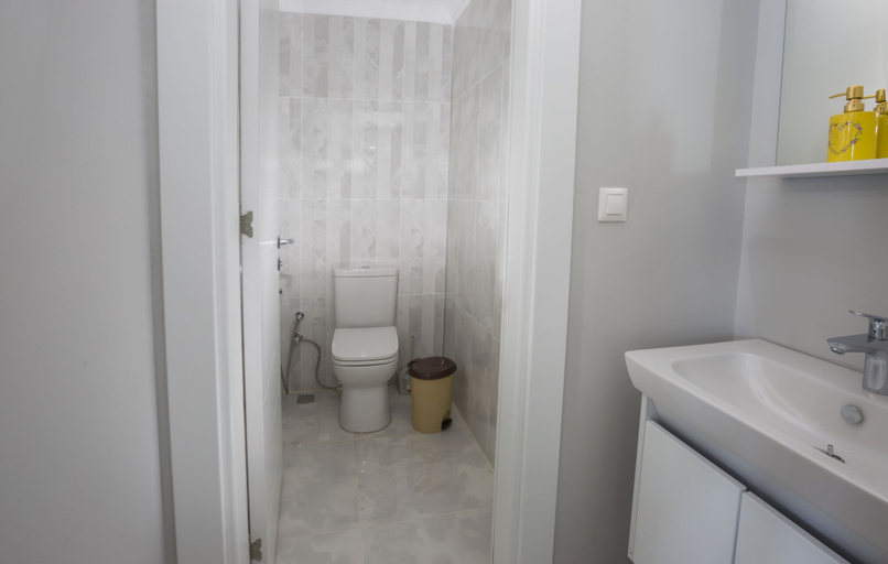 Bathroom 3, Royal Comfort Suites, Sürmene