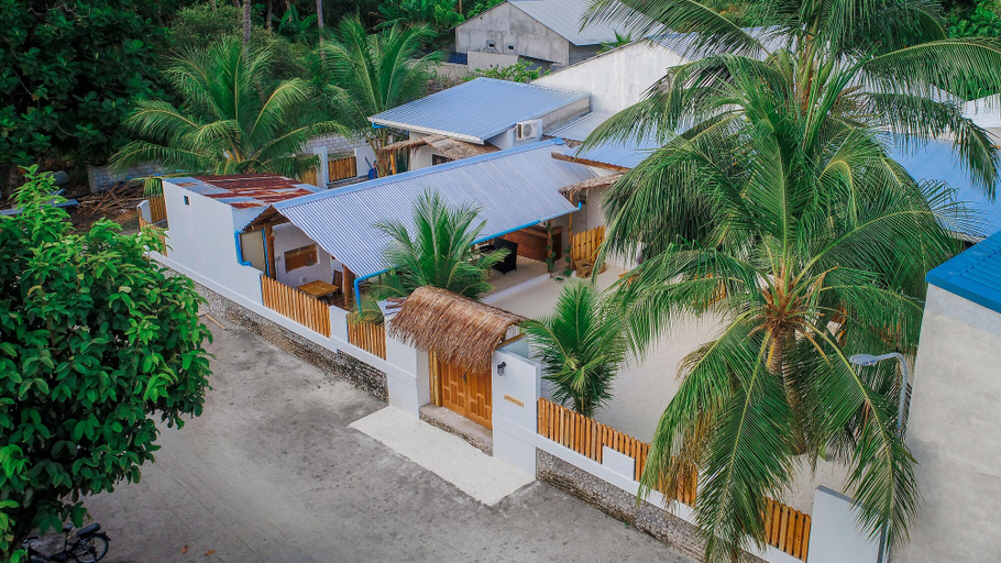 Exterior & Views 2, The Castaway Retreat, North Ari Atoll